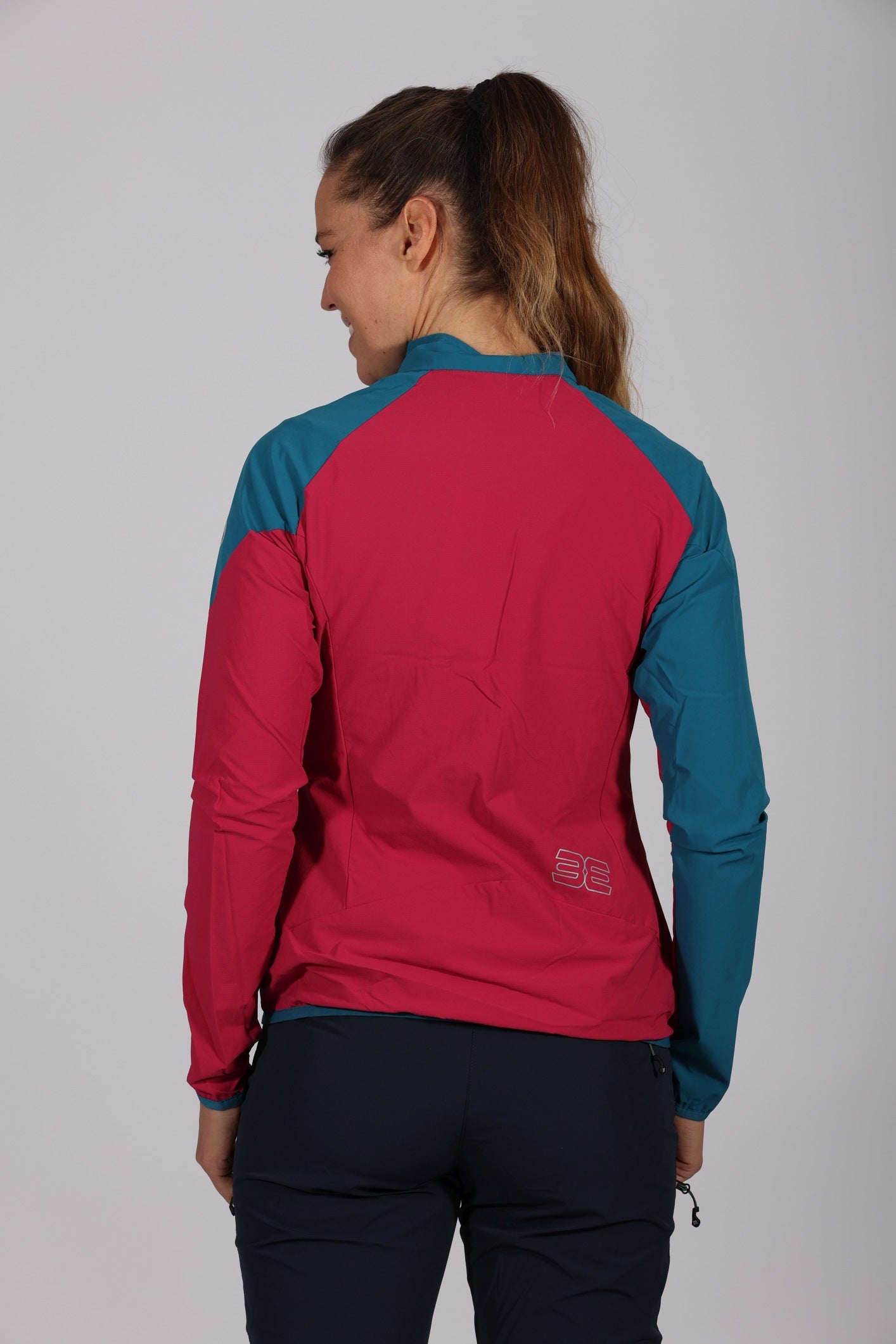 【 MAUL 】Kepler Track 女輕量透氣快乾撥水夾克