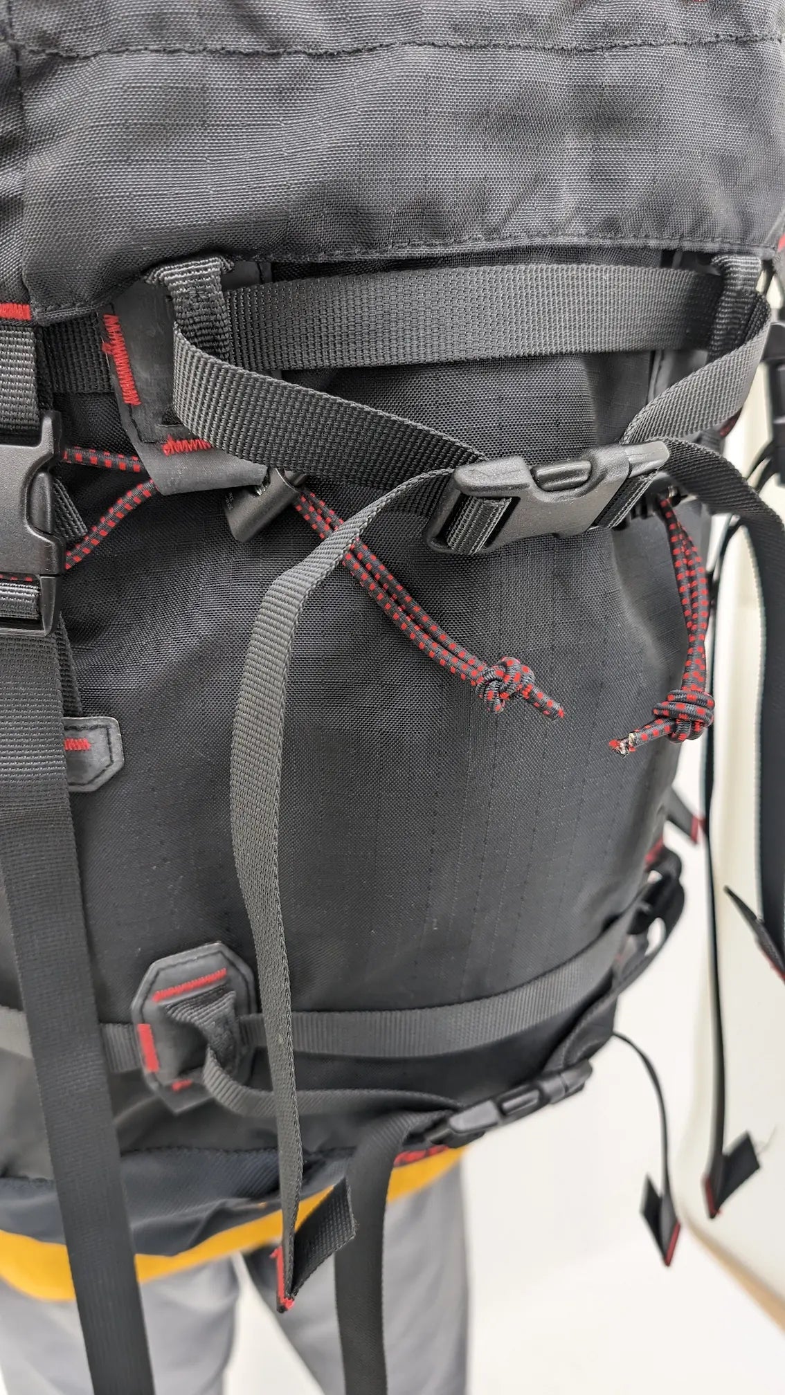 【 Blue Ice 】YETI 30L 專業攀登背包 - JJSJ結交世界