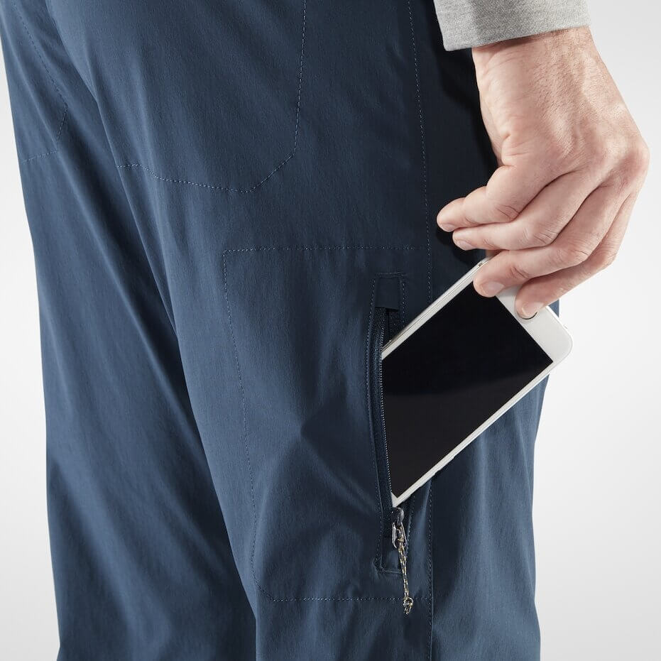 04_High-Coast-Lite-Trousers-M_F82602_colorall