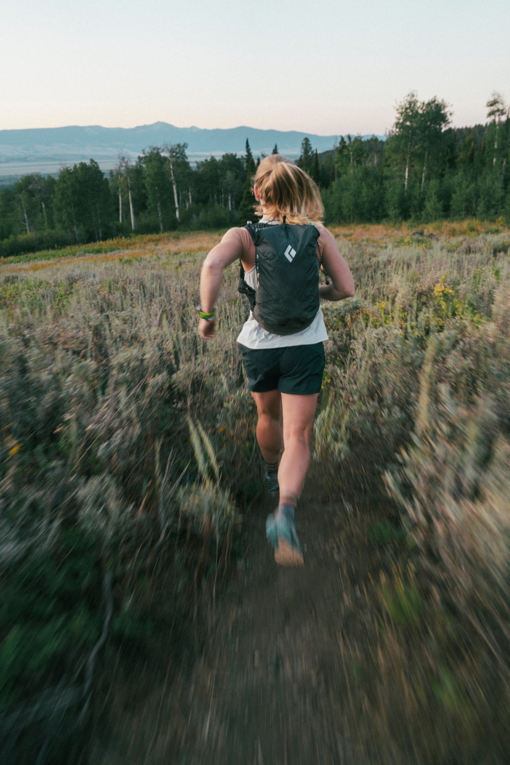 【 Black Diamond 】Distance 8 專業越野登山背包-女款 Black Diamond